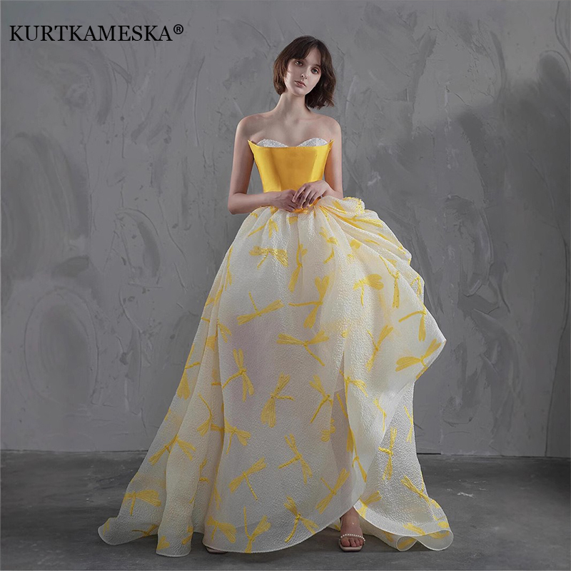Embroidery Yellow Dress - فساتين أنيقة صفراء من الساتان لحفلات