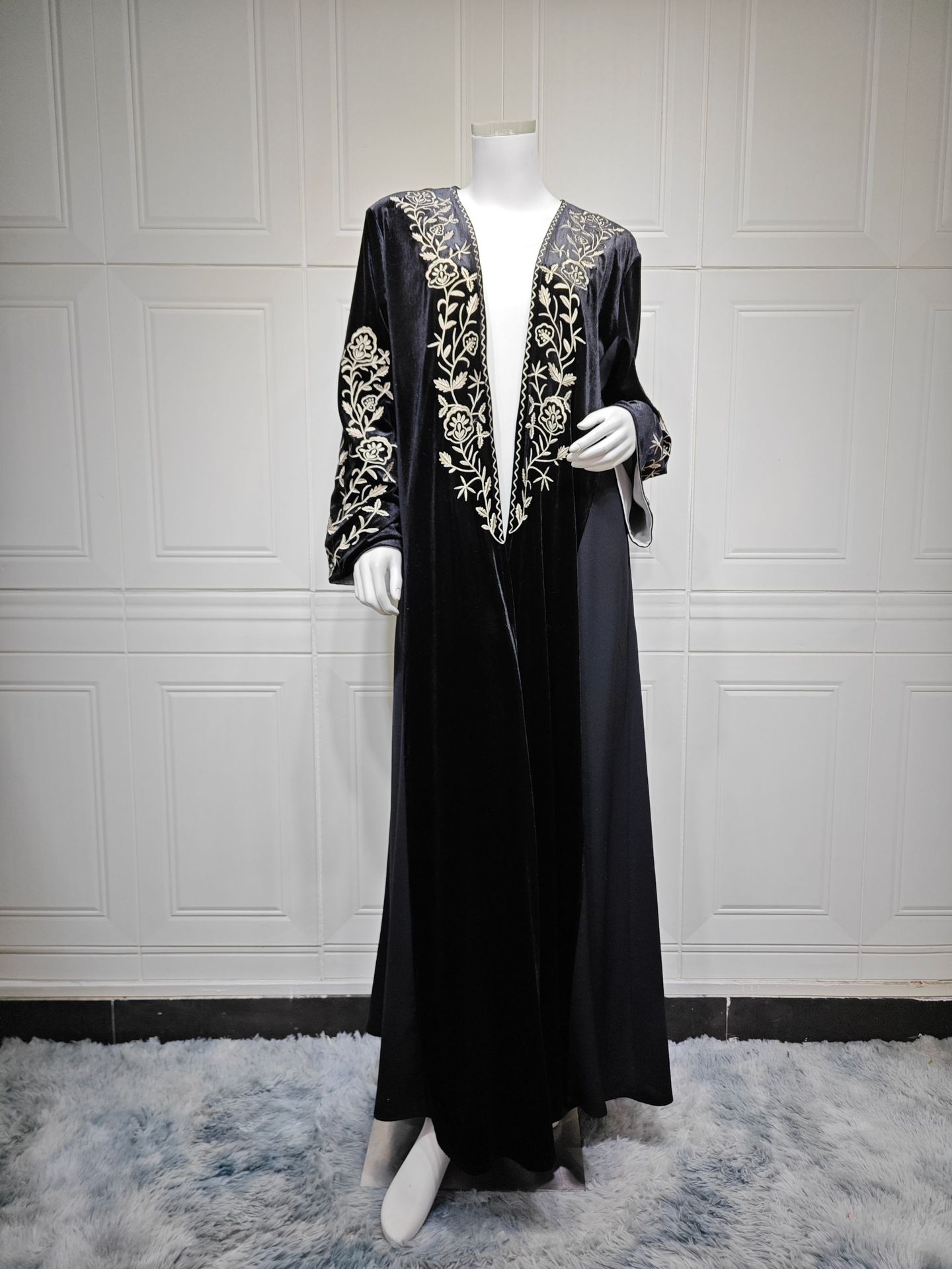 عباءة مفتوحة من المخمل على الط - مراجعة Embroidery Kebaya وسعره